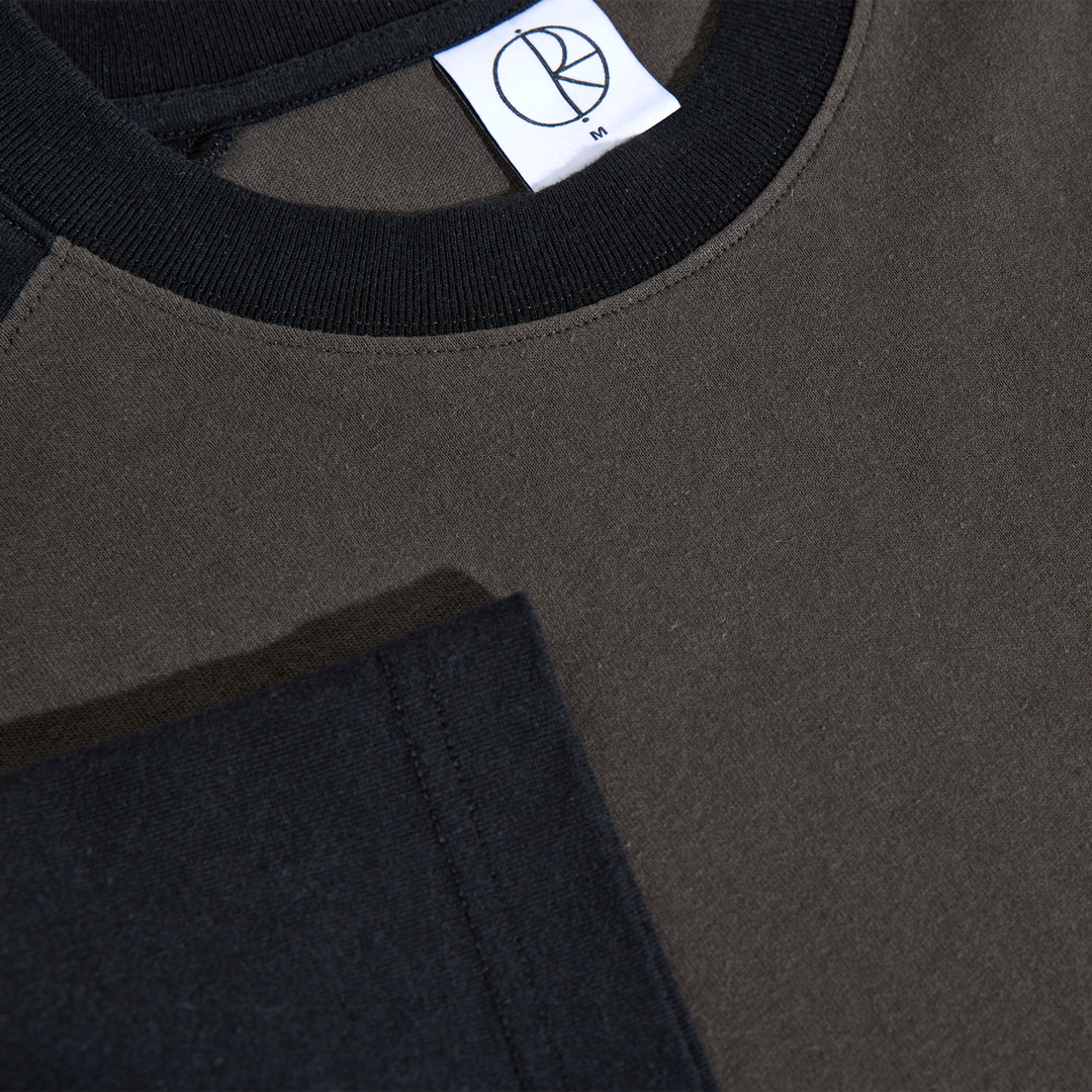 Doe Tee - Black/Dirty Black